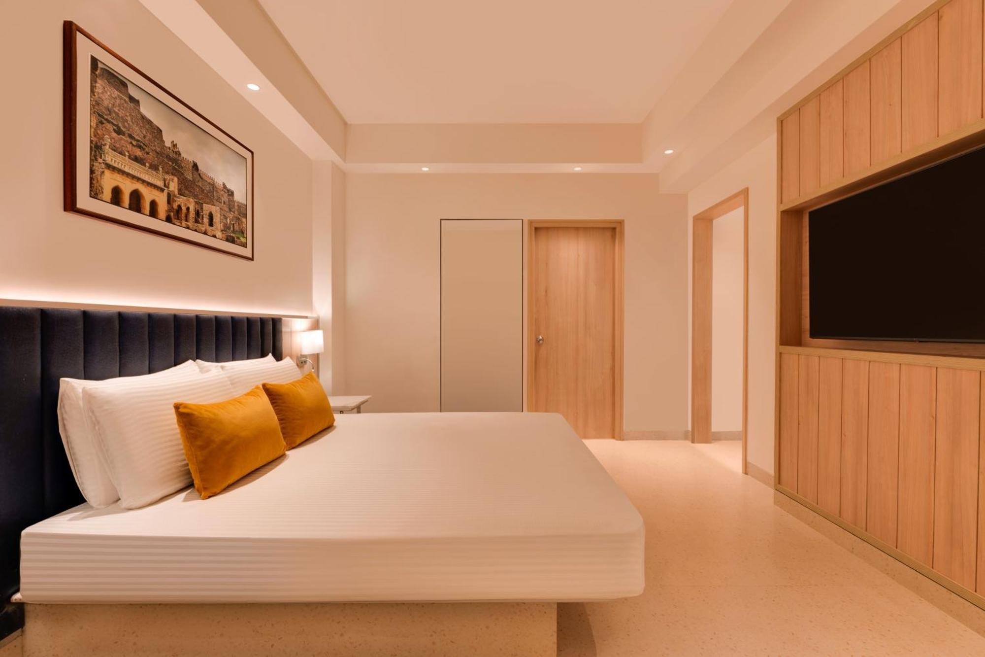 Lemon Tree Premier Hitec City Hyderabad Eksteriør billede
