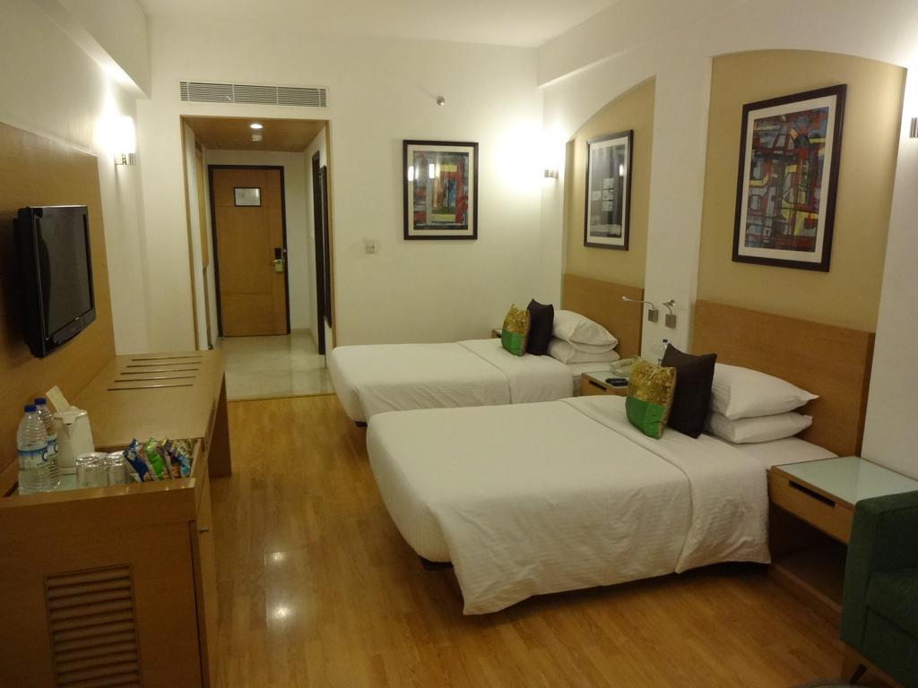 Lemon Tree Premier Hitec City Hyderabad Eksteriør billede