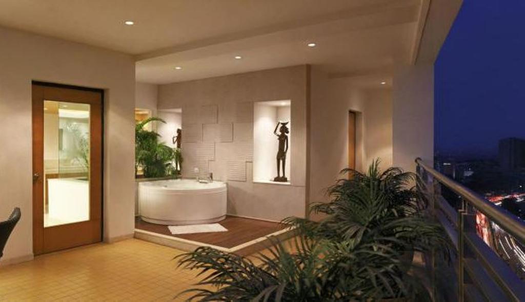 Lemon Tree Premier Hitec City Hyderabad Eksteriør billede